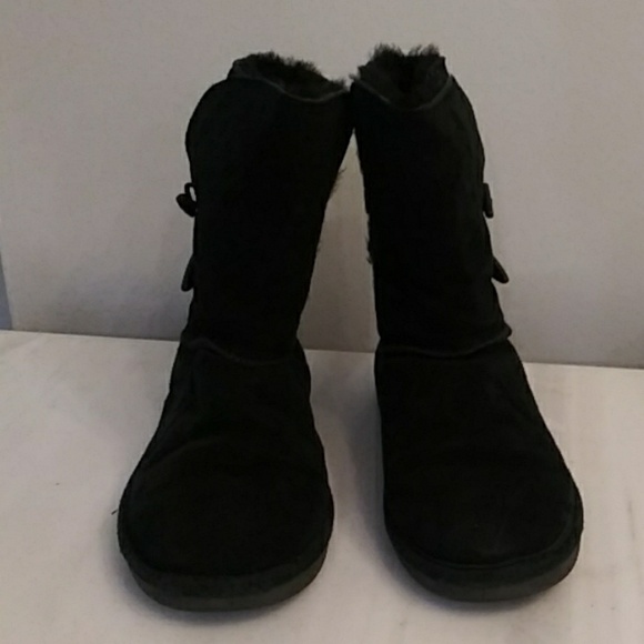 Boots - Picture 1 of 7